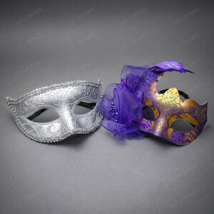 Venetian Feathered Lace Masquerade Mask Purple Silver Halloween Party